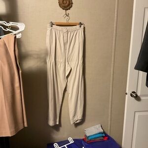 JM Collection Cream Ankle Pants